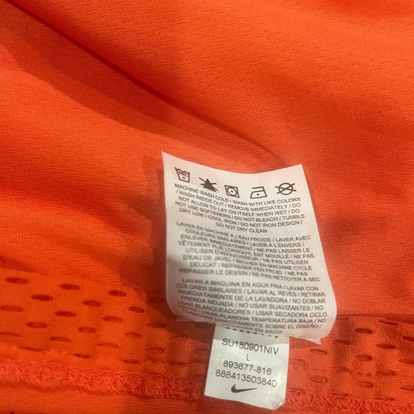 Nike Bright Red Sports Tee - Picture 6 of 14